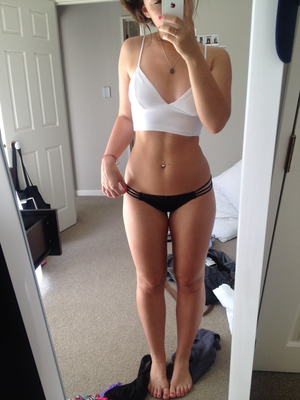 white panty selfies official page